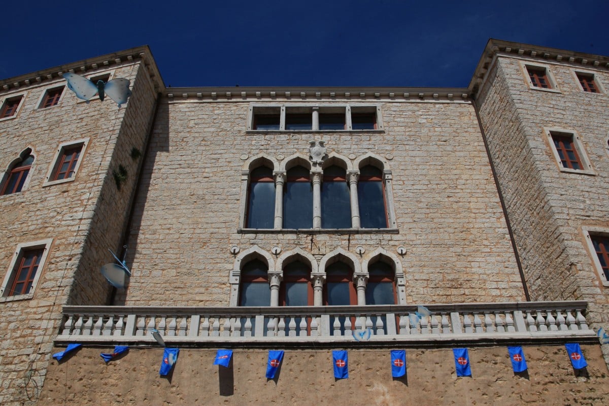 town-images